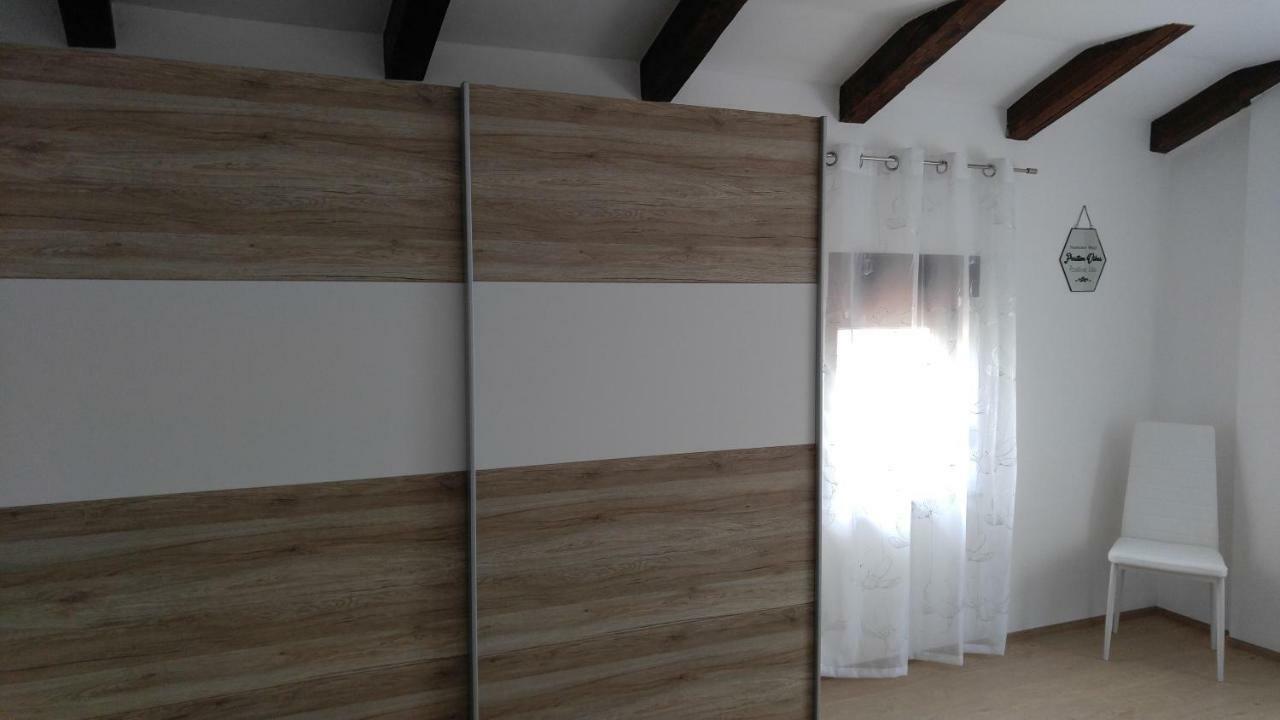 Apartmani Roberta Jurdani Exteriér fotografie