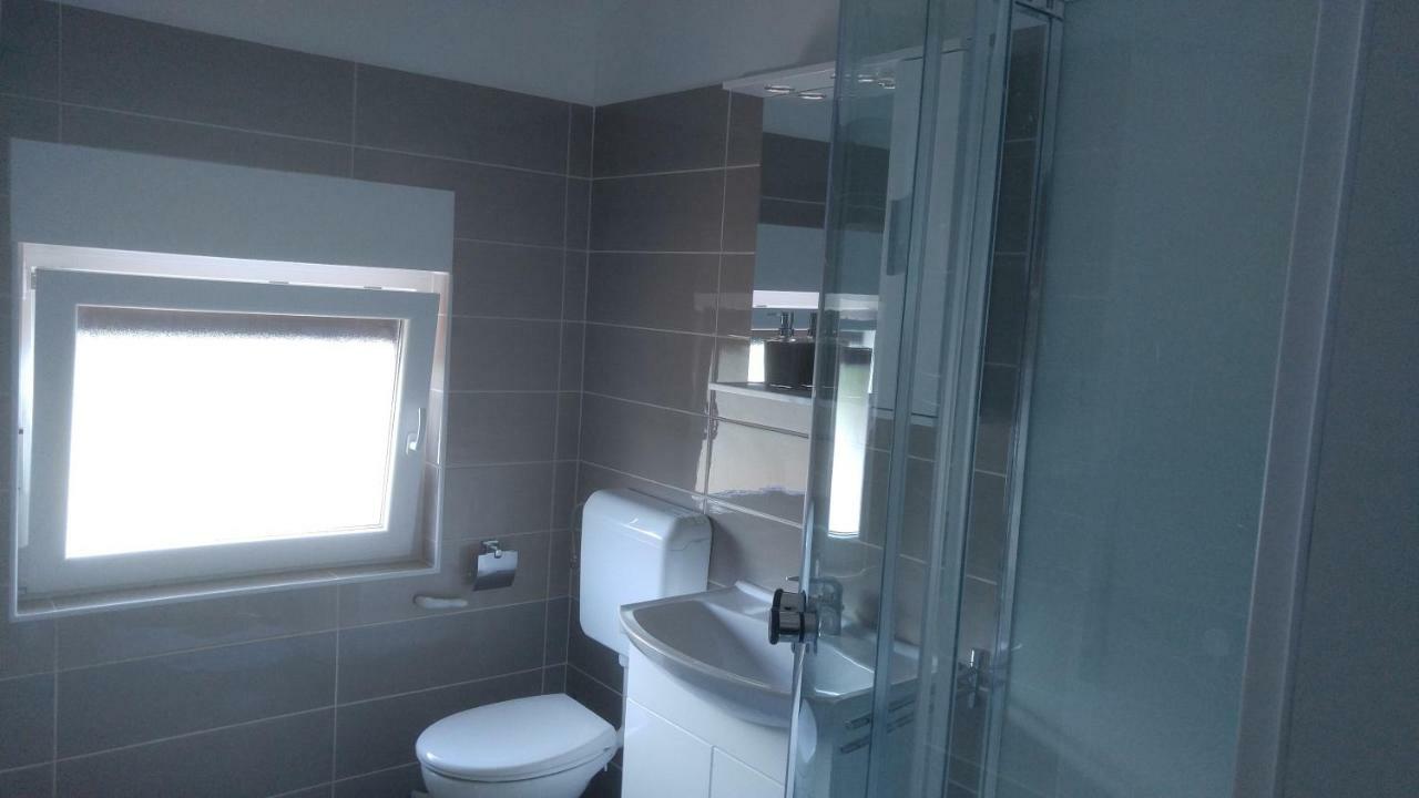 Apartmani Roberta Jurdani Exteriér fotografie