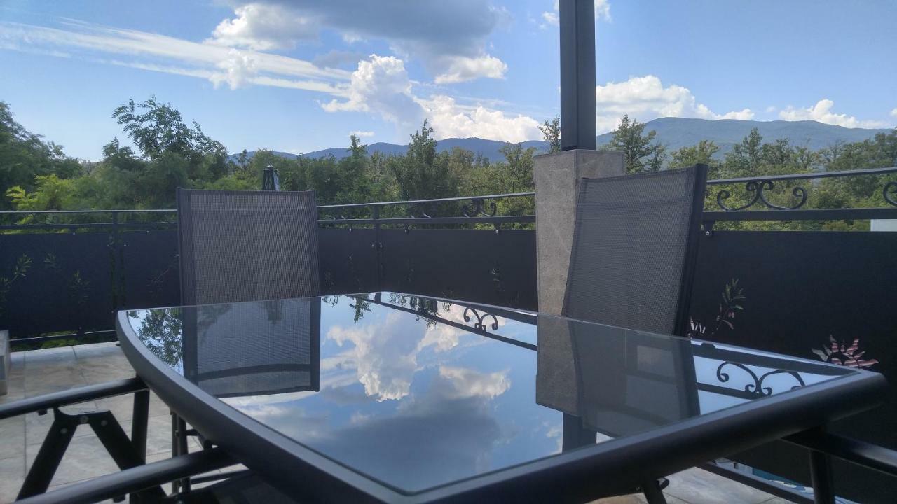Apartmani Roberta Jurdani Exteriér fotografie